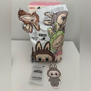 The Monsters Exciting Macaron Labubu - Sesame Bean